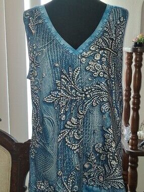 Blue Floral V-Neck Sleeveless Tank Top